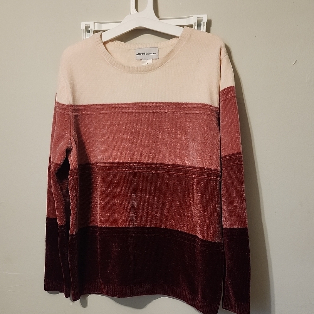 Alfred Dunnee Colorblock Sweater in Pink and Burgundy